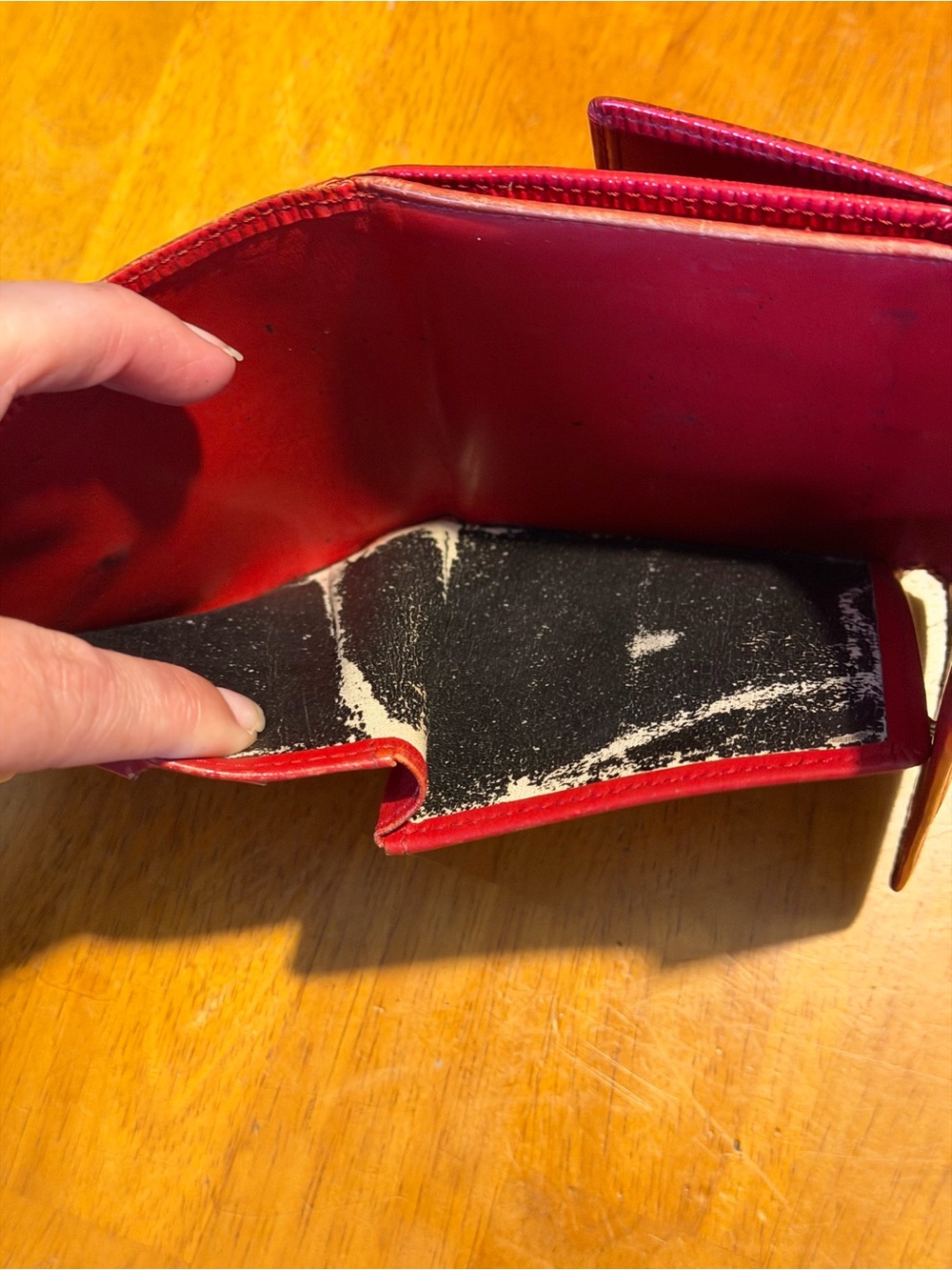 Louis Vuitton Red Epi Leather bi fold wallet - Picture 6 of 9